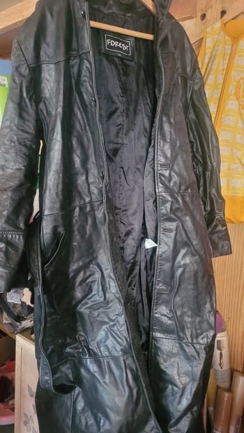 Manteau cuir long