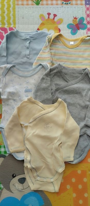 Bodies bébé 1 mois