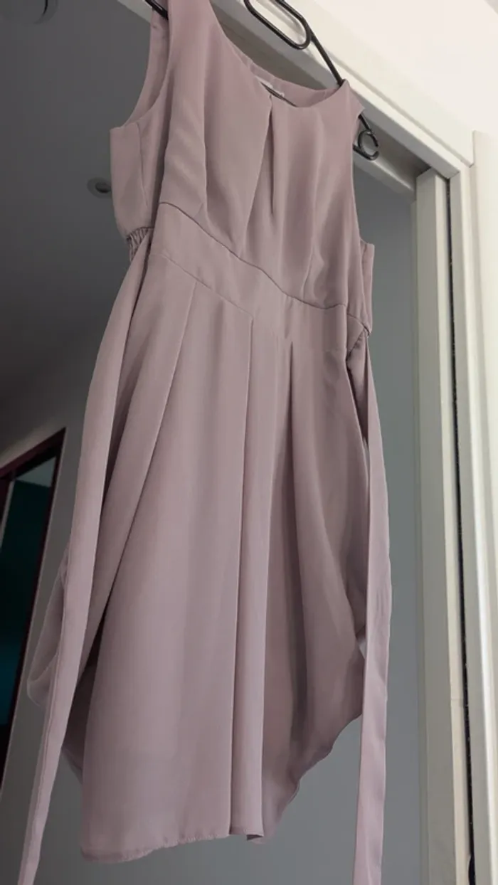 Robe de cocktail portee une fois - photo numéro 2
