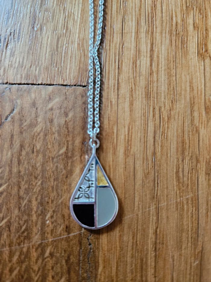 Collier Skalli neuf - photo numéro 4