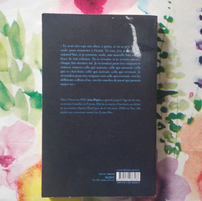 Les os des filles de Line Papin Ed. Stock - photo numéro 2