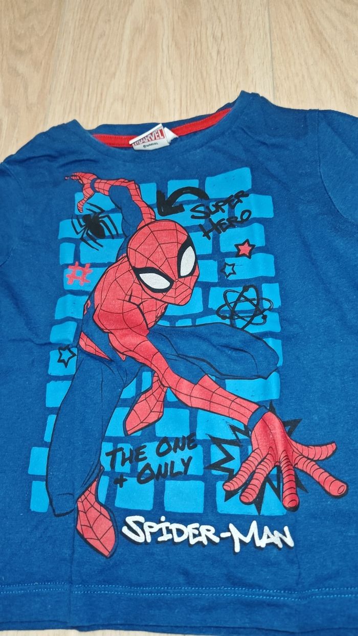 T-shirt manche longue Spider-Man 2ans - photo numéro 2