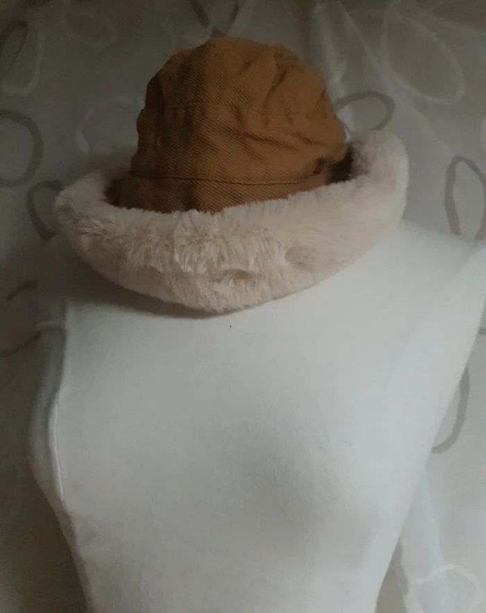 Chapeau femme très chaud - photo numéro 2