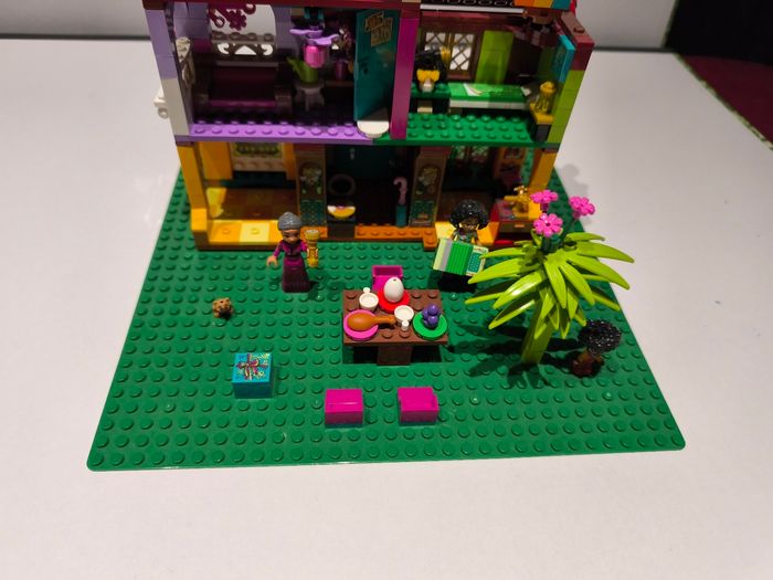 Lego maison madrigal - photo numéro 5