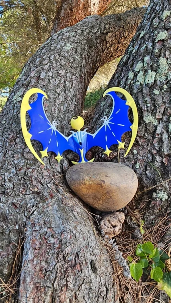 Super grande figurine Pokemon Nintendo lunala - photo numéro 4