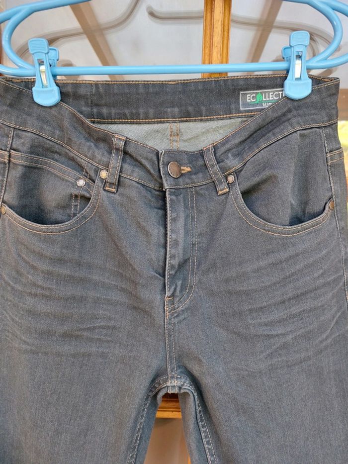 Jean gris 40 - photo numéro 3