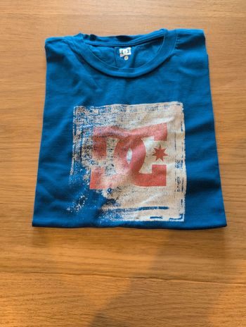 Tee shirt manches courtes taille S