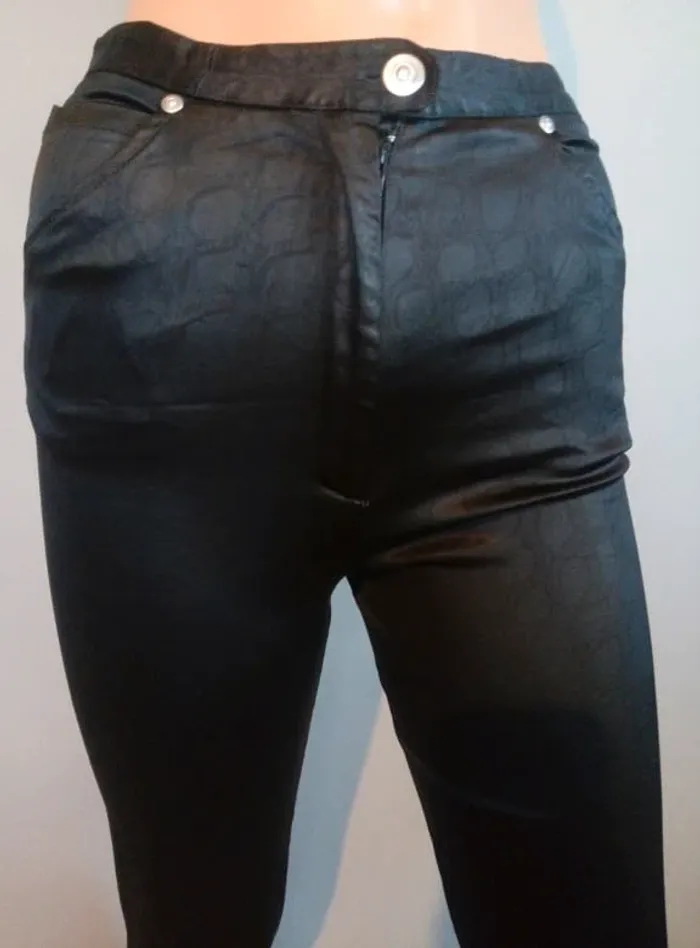 Pantalon droit - photo numéro 4