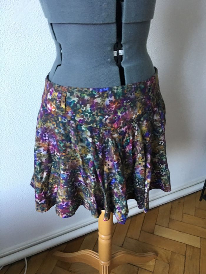Jupe courte fluide imprimé