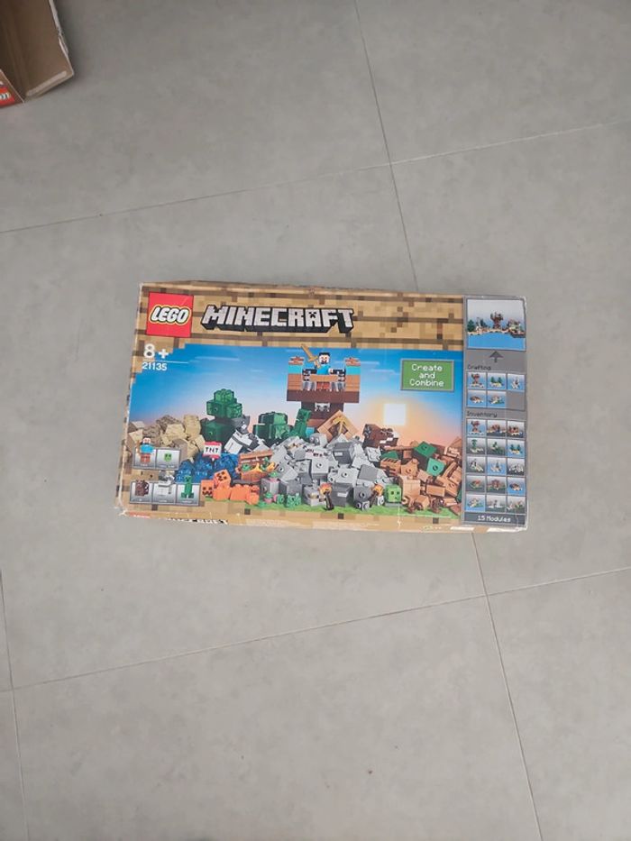Lego Minecraft 21135 - photo numéro 2