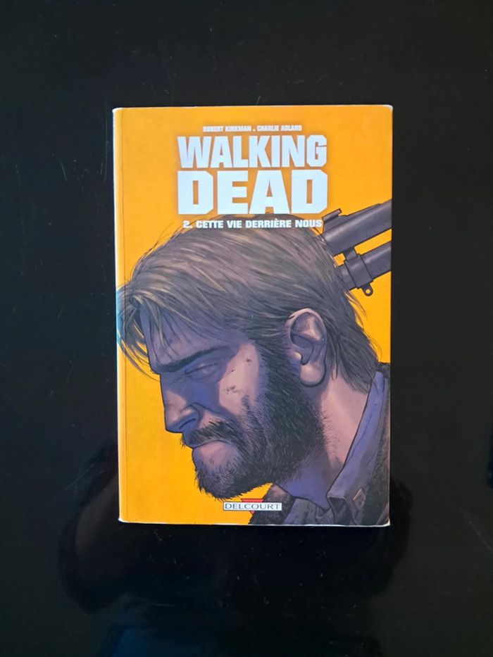 Bd walking dead tome 2