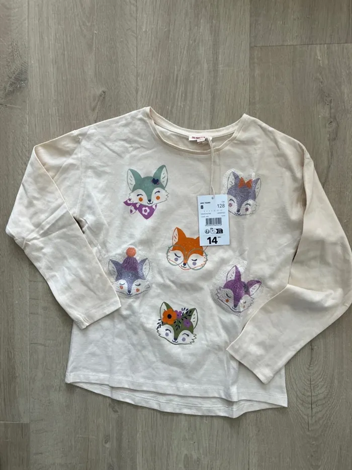 Tee shirt DPAM taille 8 ans neuf avec étiquette