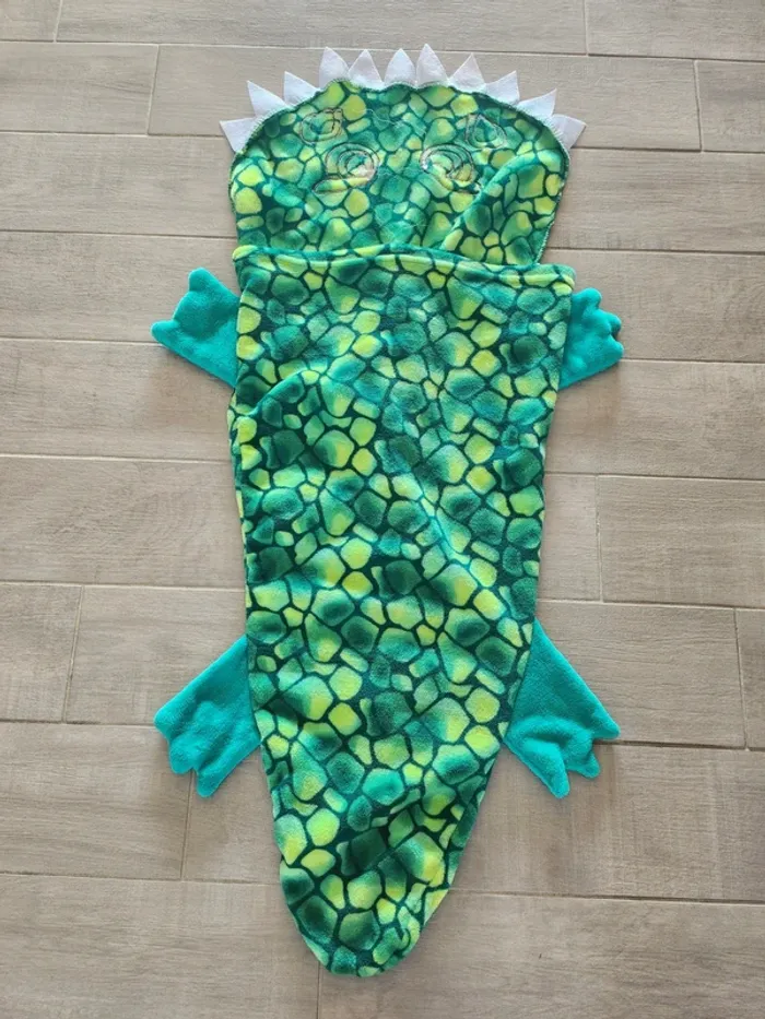 Plaid couverture polaire enfant grenouille excellent état - photo numéro 4