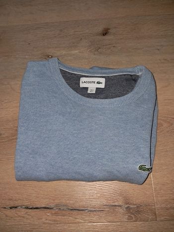 Pull lacoste bleu clair taille S