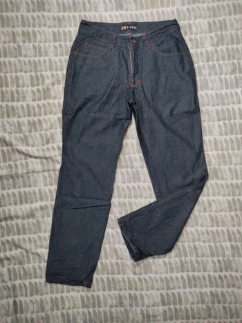 Pantalon jeans souple droit court bleu marine taille haute Red Rose taille 40