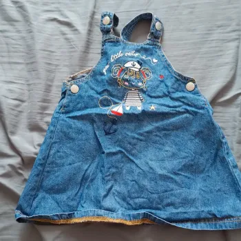 Robe a bretelles 23m