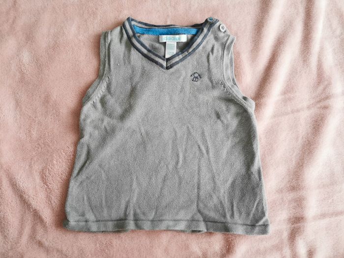 Pull sans manche gris obaibi 12mois