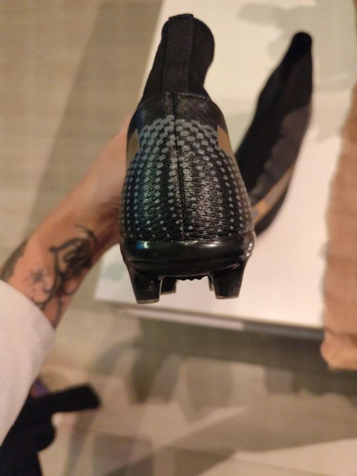 Chaussures de foot - photo numéro 4