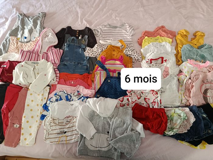 Lot vêtements fille 6 mois