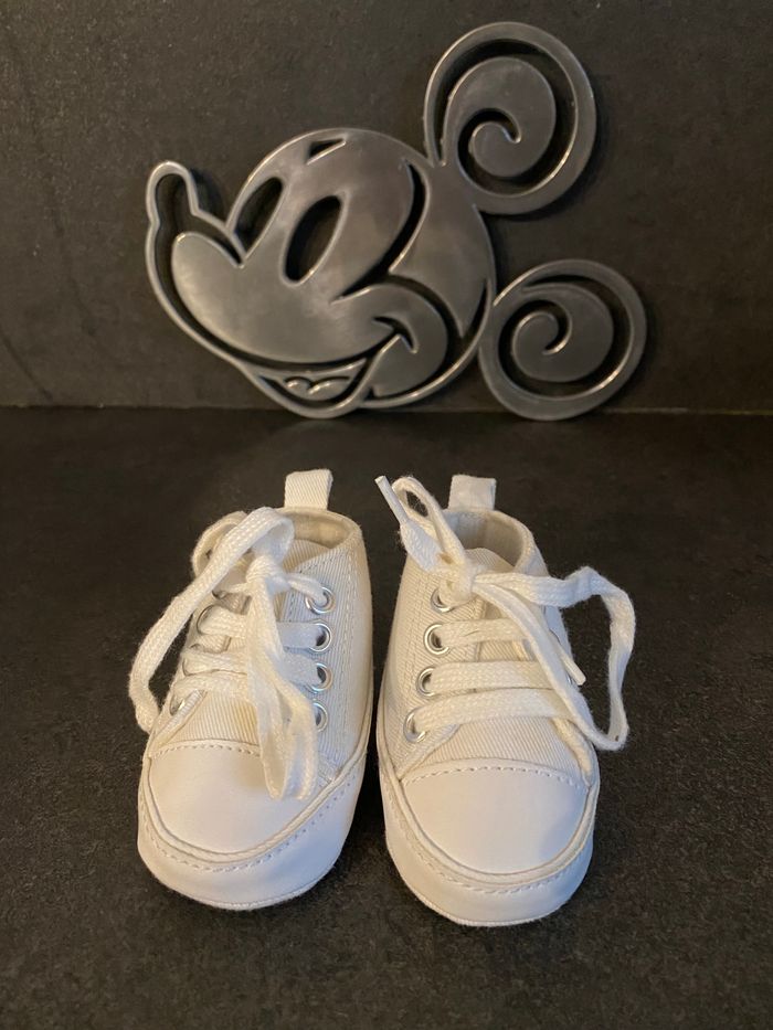 Chaussure bébé 0-3 mois