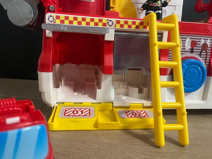 Vtech camion caserne pompier - photo numéro 5