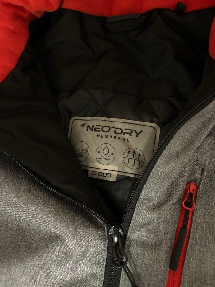 Manteaux 4F de ski - taille S - parfait état 🌸 - photo numéro 5