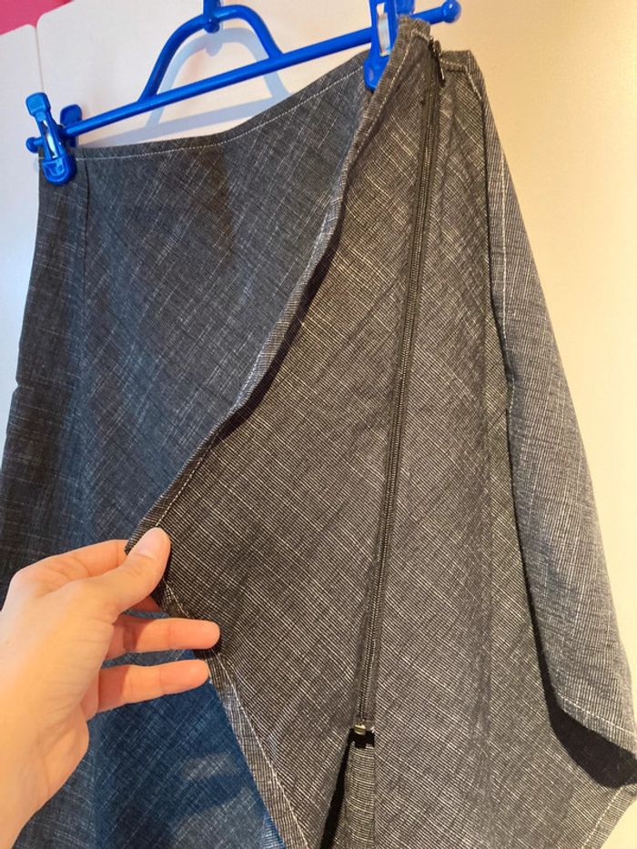 Jupe asymétrique taille 38 - photo numéro 3