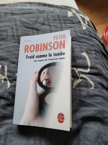 Froid comle la tombe Peter Robinson