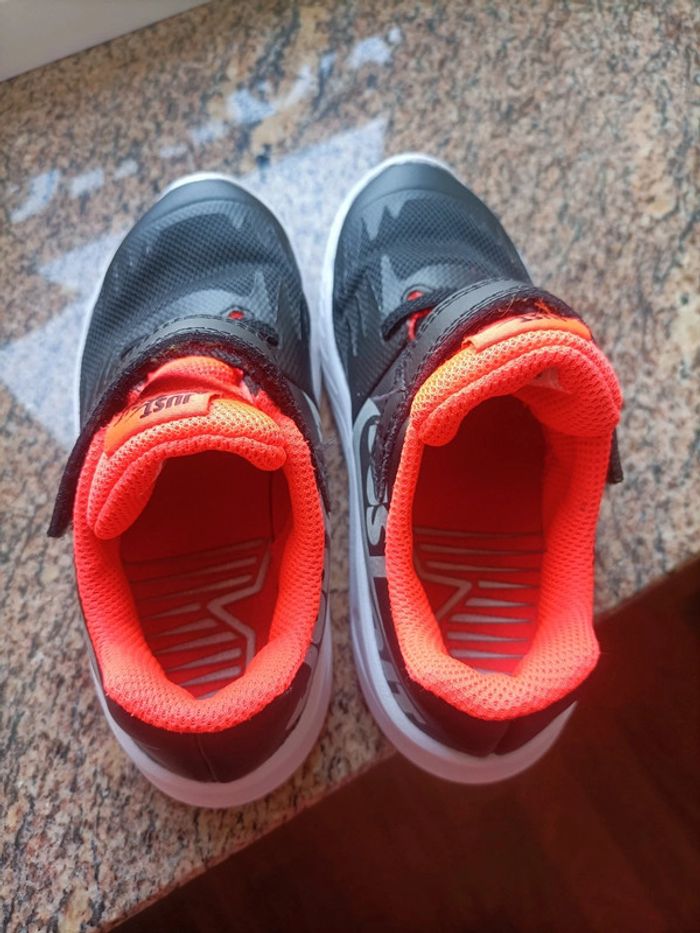 Baskets Nike - photo numéro 2