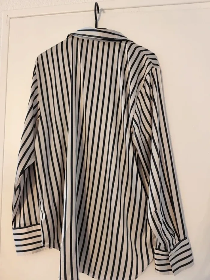 Chemise satinée - photo numéro 3