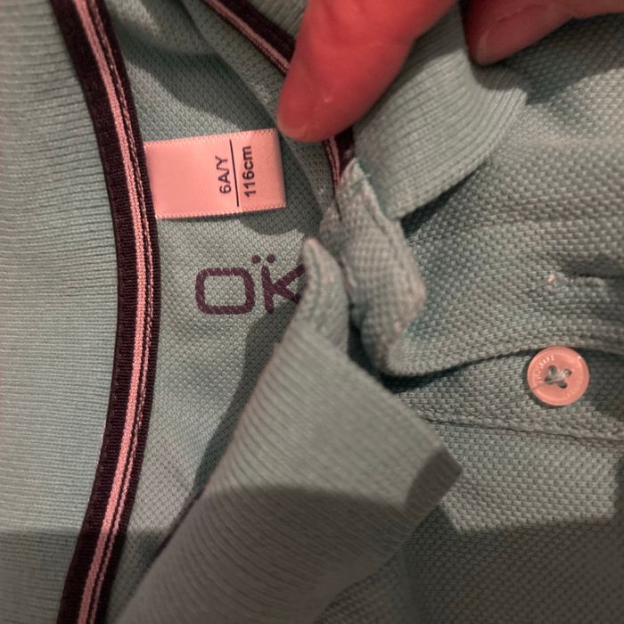 Vends lot de deux polos de marque okaidi taille 6 ans très bon état - photo numéro 3