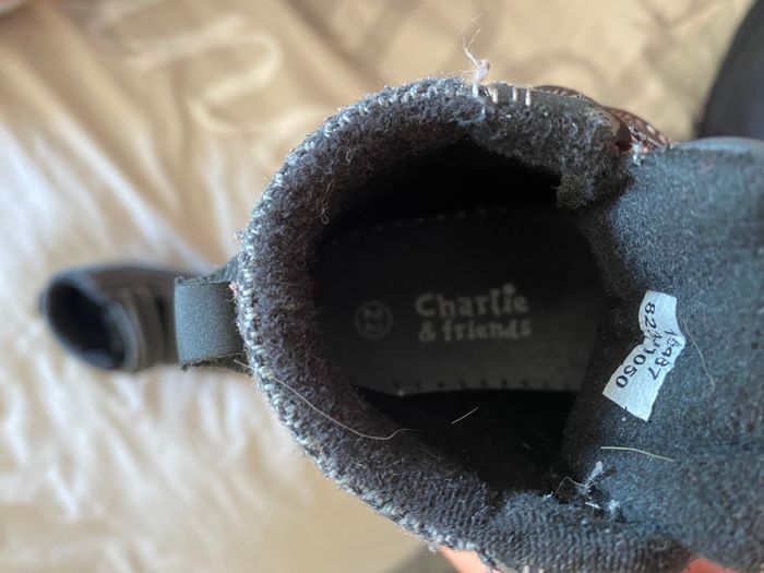 Chaussures noires molletonnées 22 - photo numéro 2