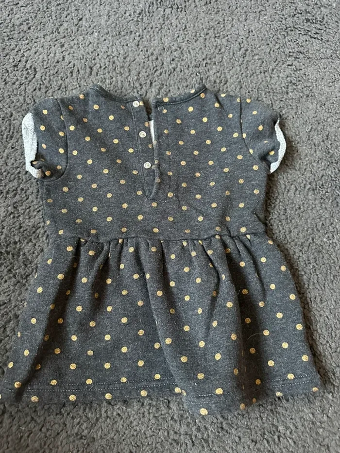 Robe 9 mois Disney - photo numéro 2