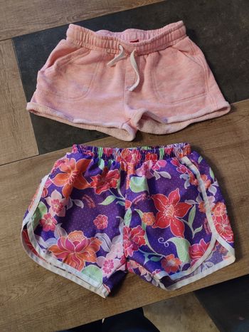 Lot shorts 8 ans