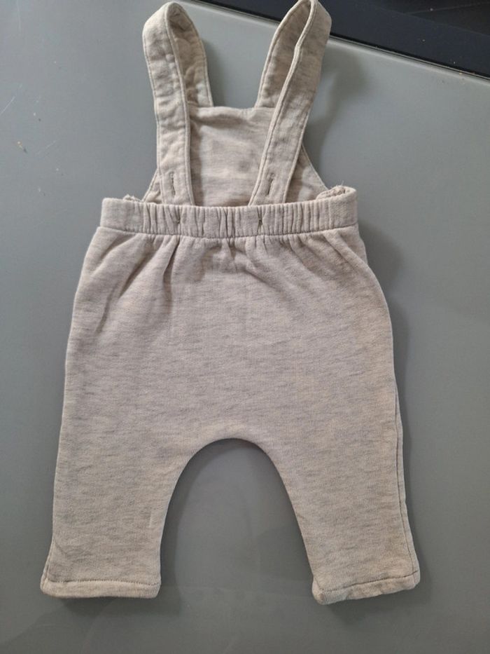 Salopette 1 mois - photo numéro 2