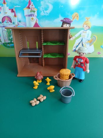 Playmobil fermière et son poulailler