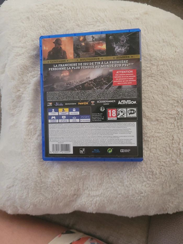 Jeu de PS4 : call of duty ww2 - photo numéro 2