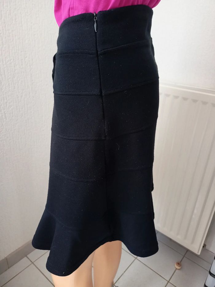 Jupe noire T42 J*14 - photo numéro 2