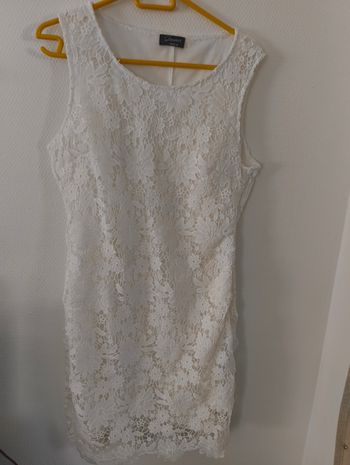 Robe en dentelle femme taille 38