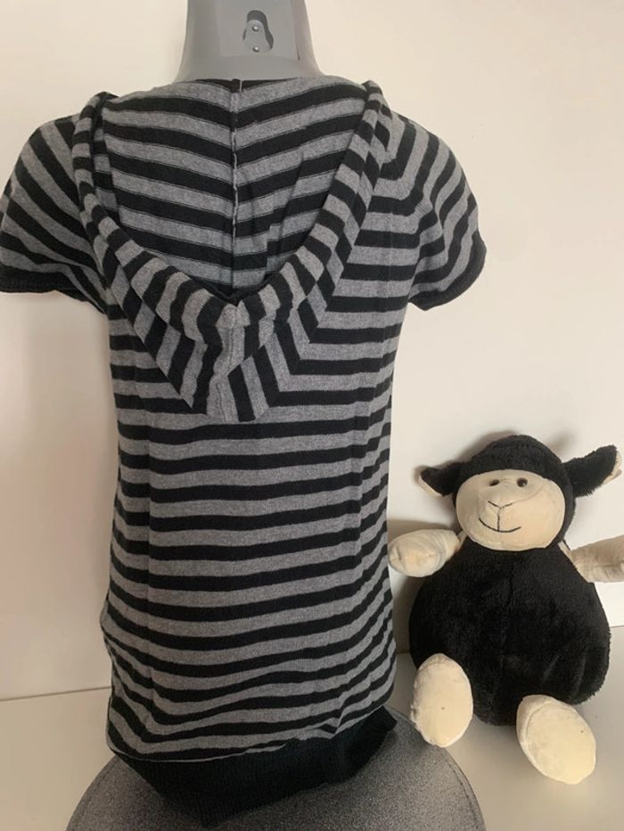 Robe tunique à capuche 8 ans - photo numéro 2