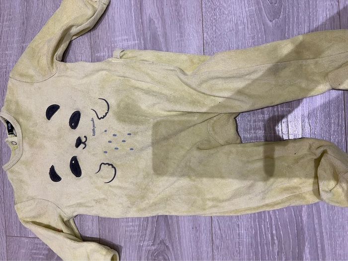 Lot pyjama 6 mois - photo numéro 2