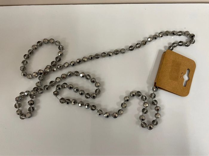 Collier Sautoir perle grise - photo numéro 3