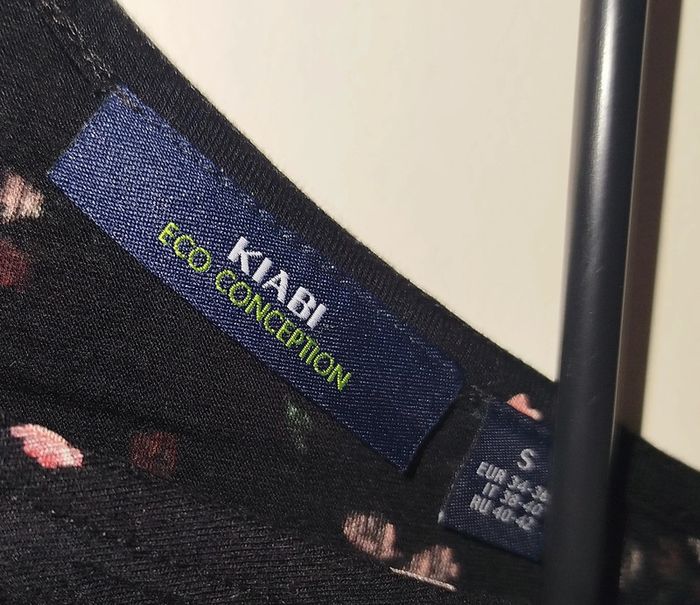 Robe a fleurs - photo numéro 3