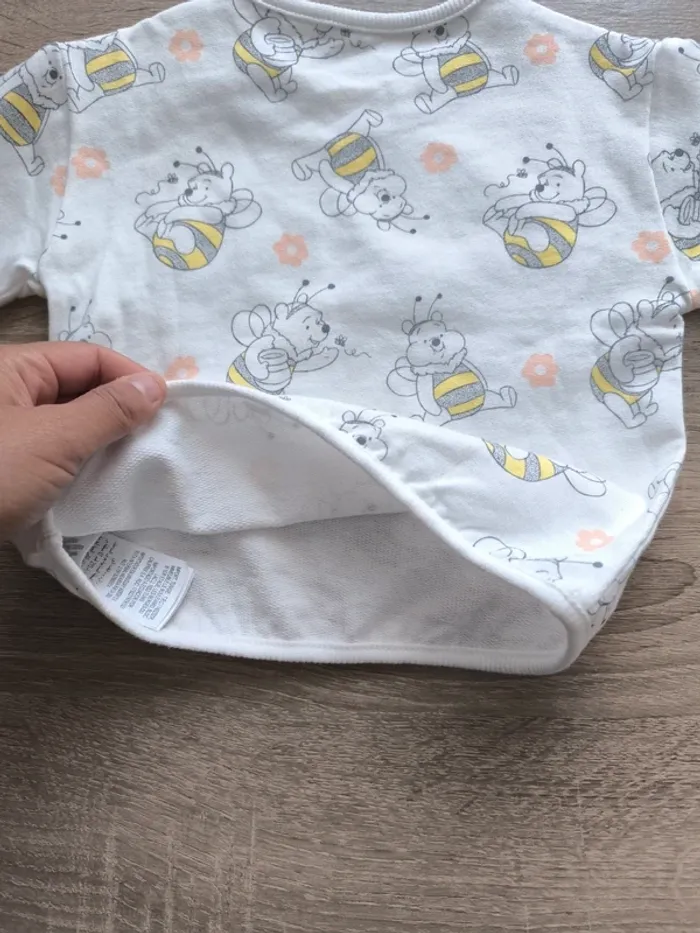 Pull léger Winnie Disney neuf sans étiquette 6 mois - photo numéro 5