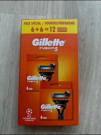 Pack 12 lames Gillette fusion 5 neuf