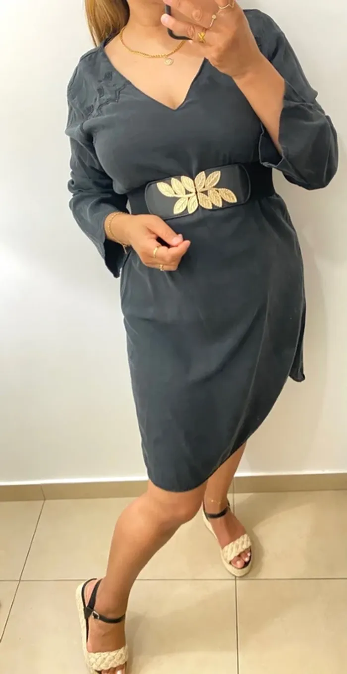 Robe droite brodée - photo numéro 9