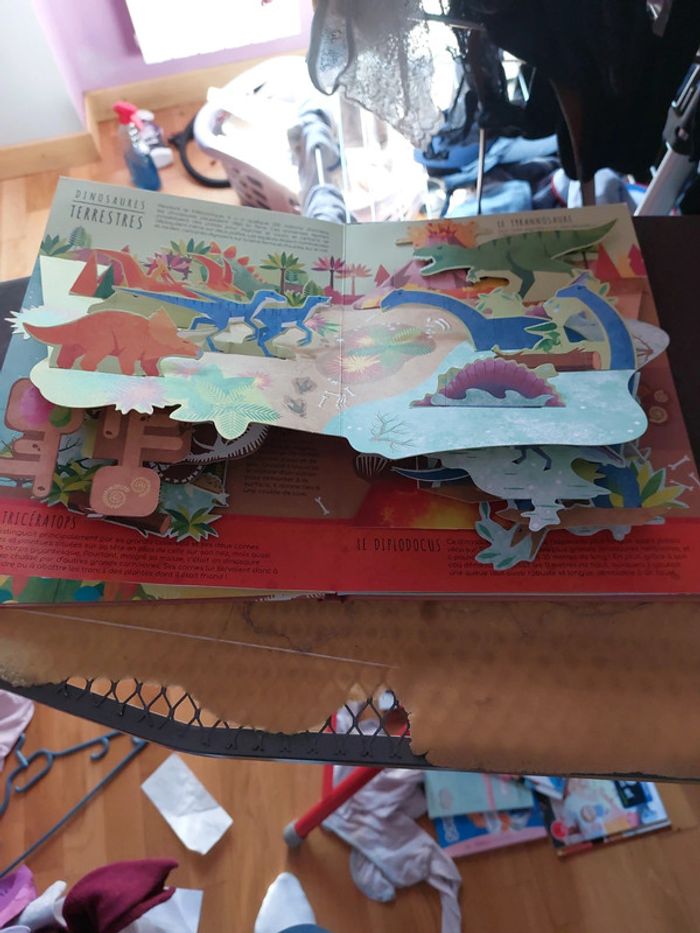 Livre pop-up Dinosaures et animaux préhistoriques - photo numéro 5