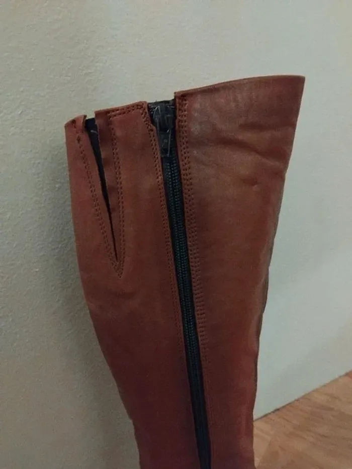 Bottes 👢 femme en vrai cuir 38 - photo numéro 3
