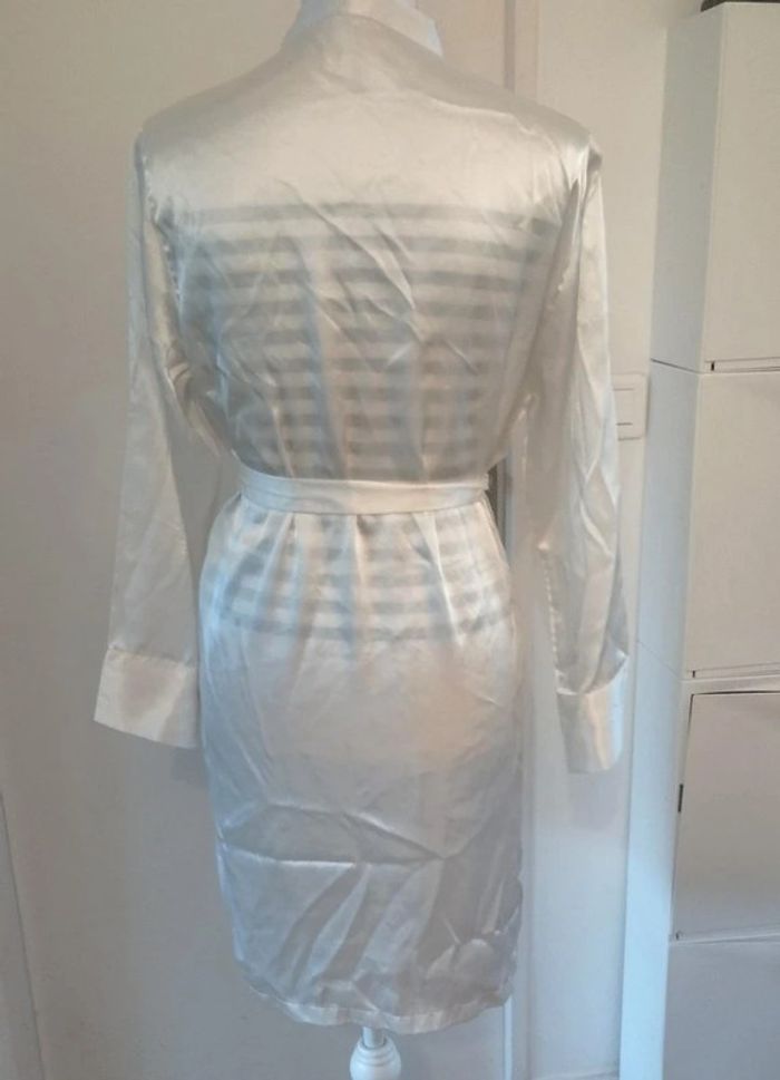 Peignoir kimono en satin ivoire taille L - photo numéro 3