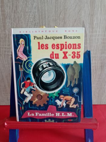 La famille H.L.M., Les espions du X-35, 1976, bibliothèque rose